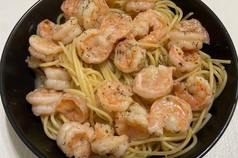 Lemon Garlic Butter Shrimp Pasta