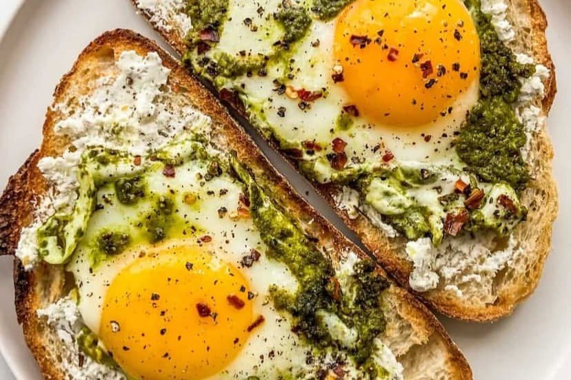 Pesto Eggs