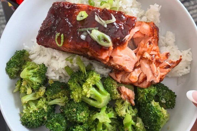Teriyaki Salmon Vegetable Fusion