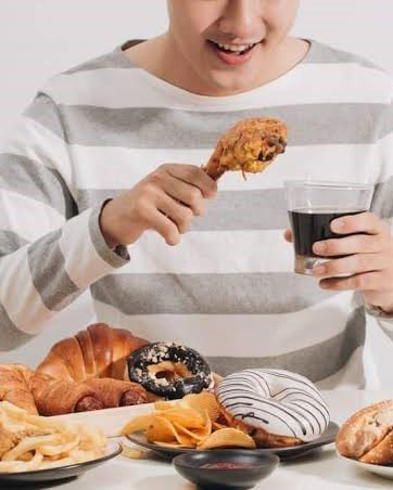 8. Increased Hunger, Carbohydrate Cravings, or Frequent Snacking