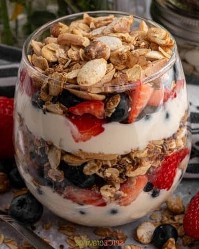 Greek Yogurt Parfait with Granola