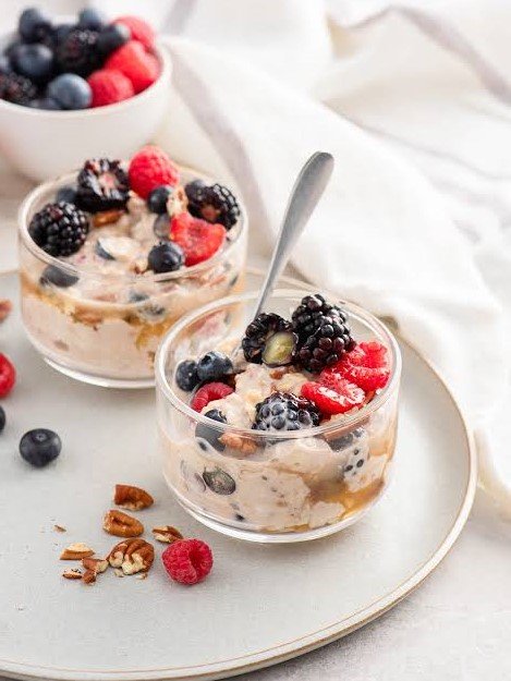5. Mixed Berry Overnight Oats