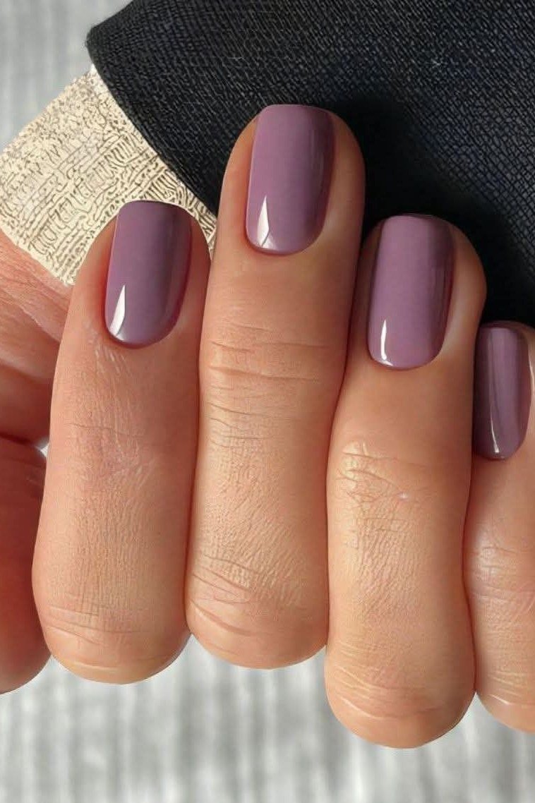 Mauve short square nails, best manicure idea for women over 60