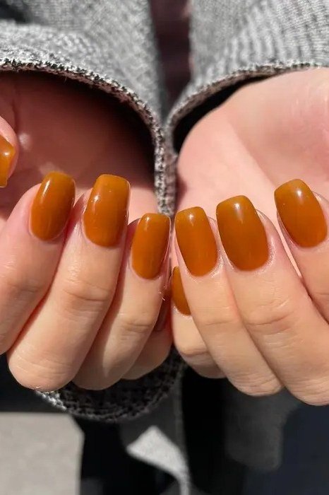 Bright Caramel Short Square Nails, chocolate brown fall nail design for women over 60