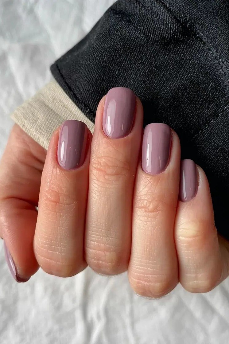 Soft Mauve Short Nails - short nail design for women over 40