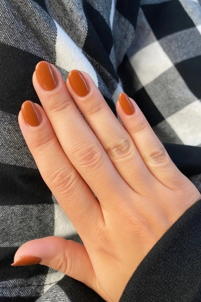 Terracotta sweater nails, fall nail design for women over 60