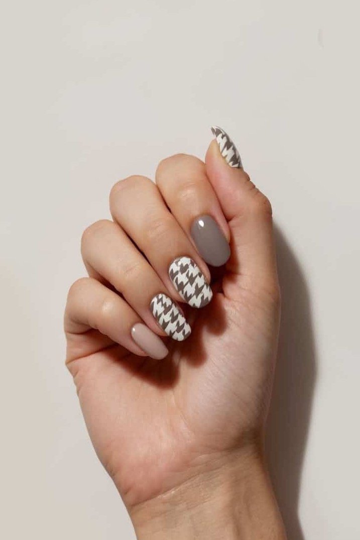Taupe Short Nails with Mug - brown nail idea for women over 50