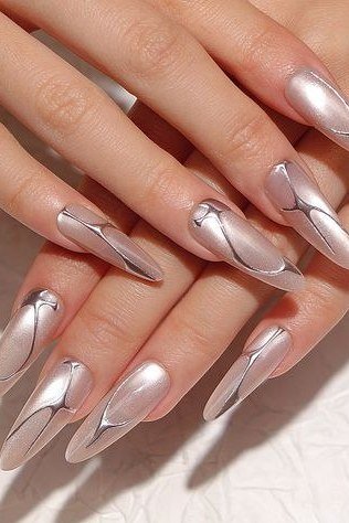 Champagne Gold Swirl Line Art - chrome nail designs for women over 60