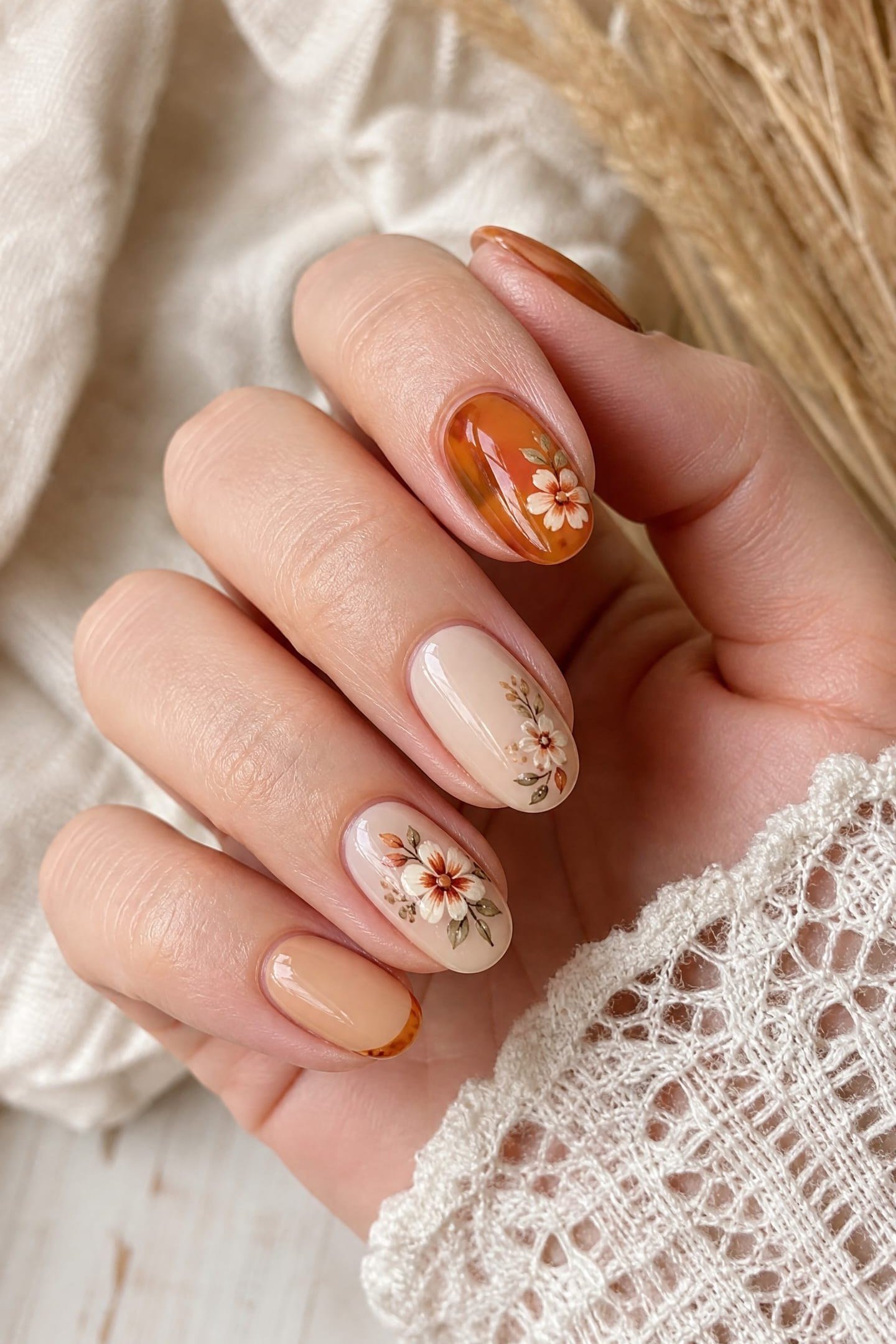 Caramel autumn floral nails, fall nail design for women over 60
