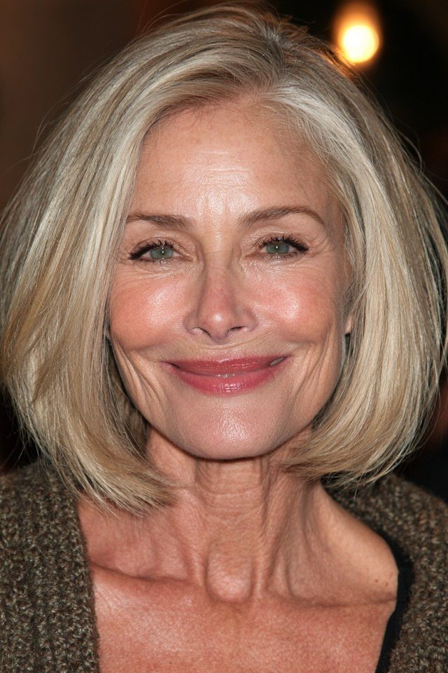 Golden blonde classic bob for mature women