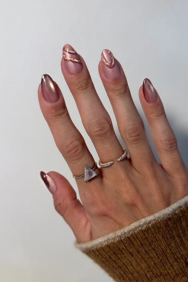 Mauve Chrome with Gold Rings - chrome nail designs for women over 60