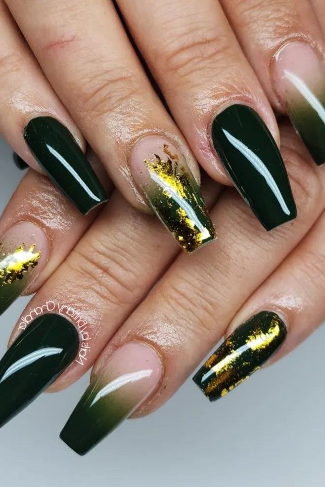 40. Emerald Nails With Gold Foil Edges - Thanksgiving nail art idea for women over 50