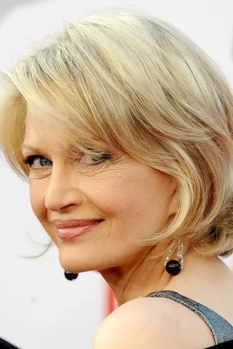 Blonde bob, side view - wispy hairstyle for women over 40