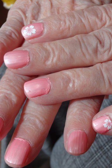 Pink ombre nails for older women