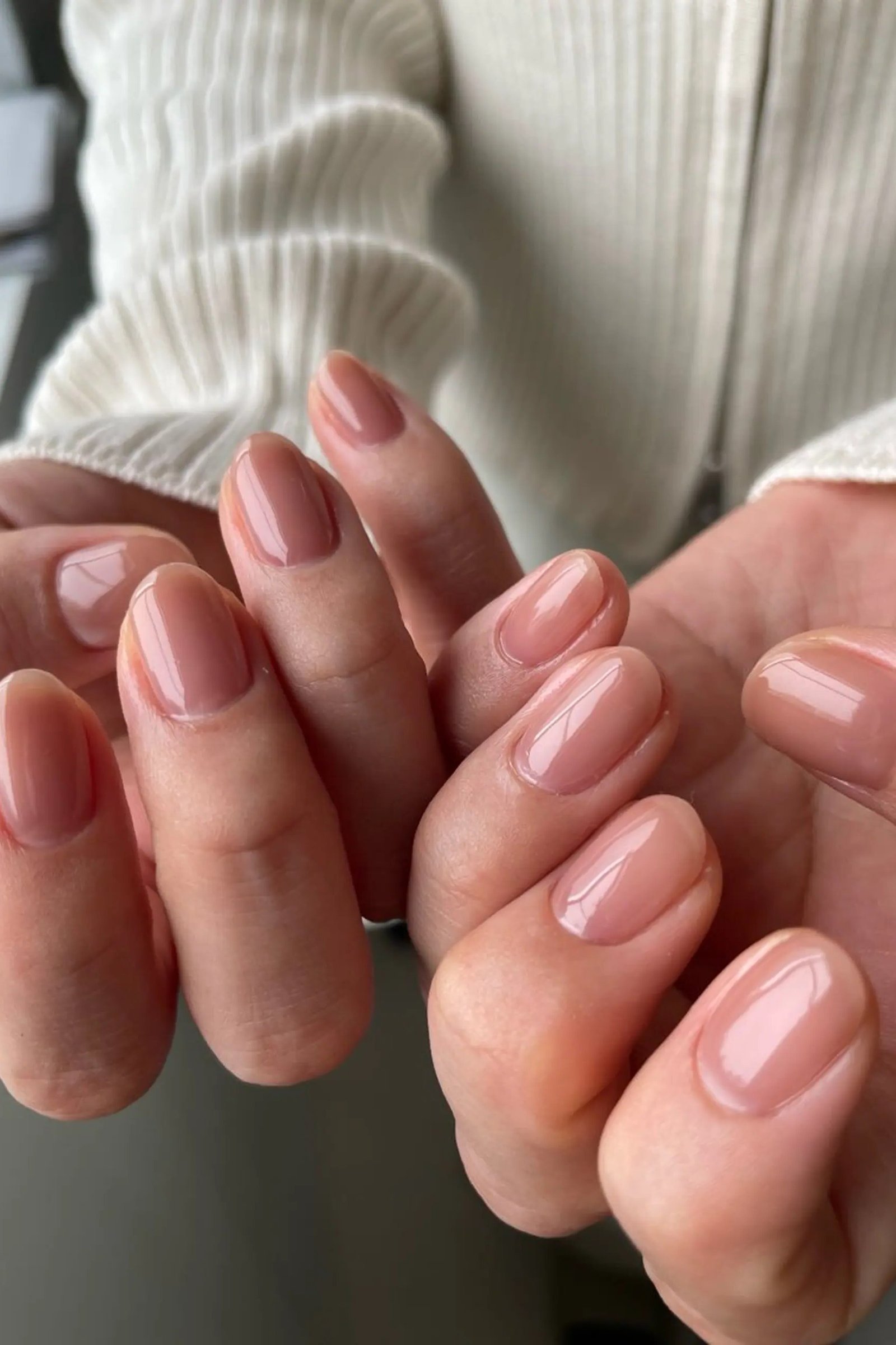 Vintage dusty rose gel nails