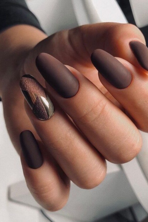 dark taupe matte nails with chrome accent nail