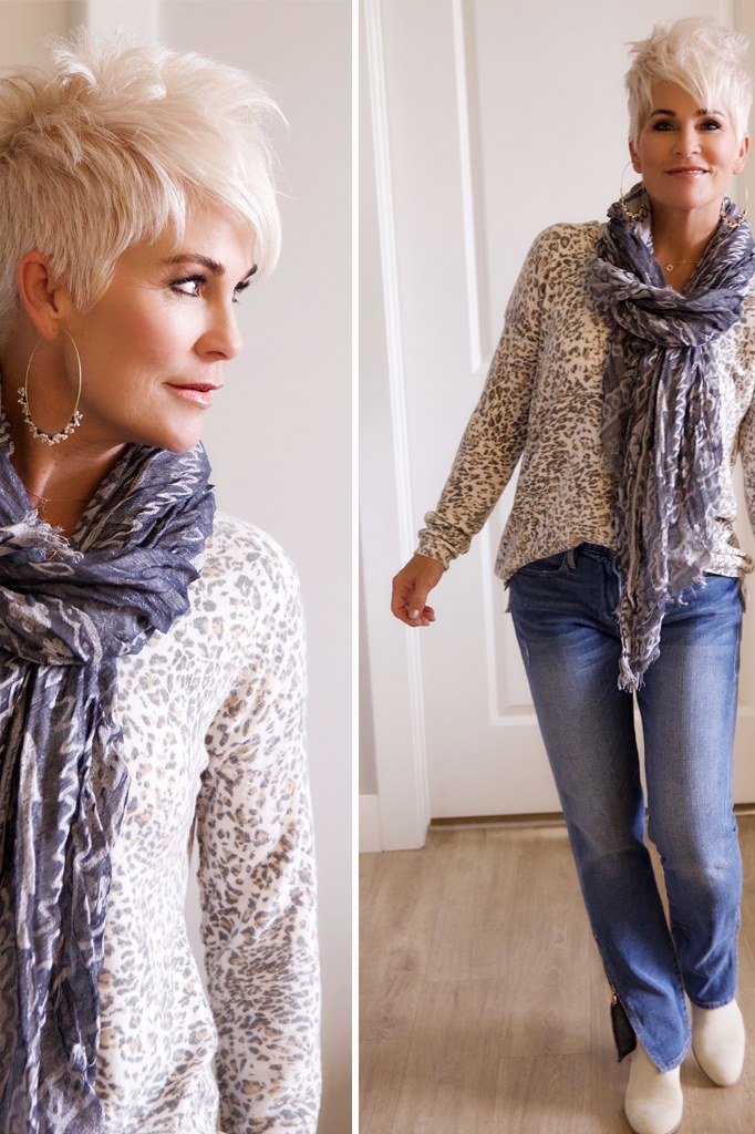 leopard top, grey scarf and white sneakers fall outfit for women over 60
