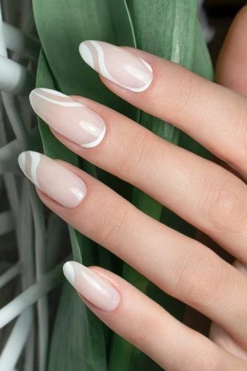 Double line french tip gel nails