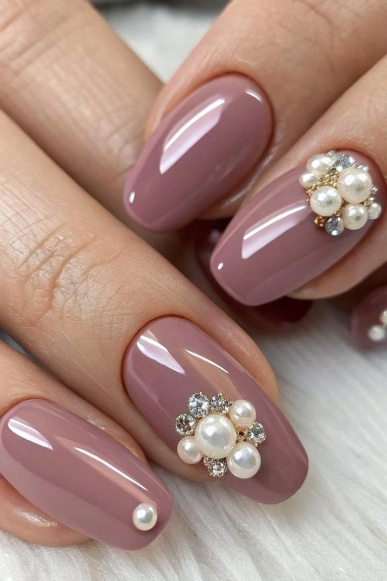 Mauve Almond Nails with Pearl Clusters, elegant mauve nail idea for women over 60