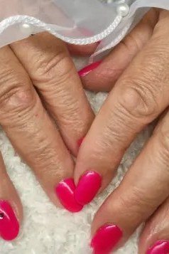 Hot Pink Short Round Nails, best nail colors for 50 year olds