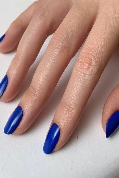 Royal blue almond nails for women over 50