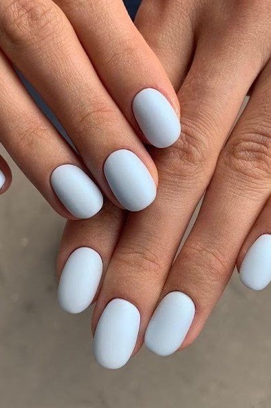 Pale blue oval nails for women over 50