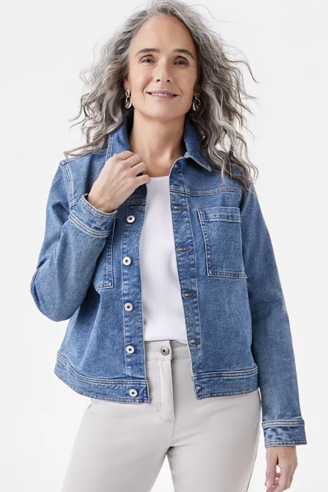 Denim jacket, white tee, white pants, casual outfit for women over 50