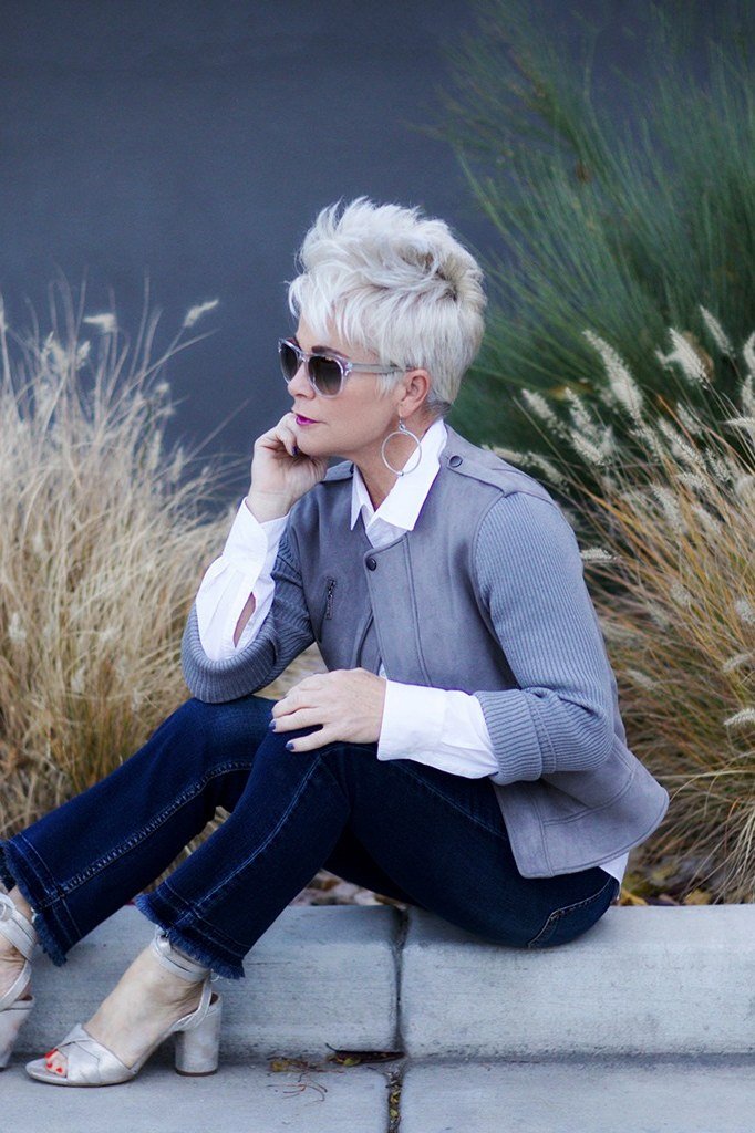 Gray Blazer with White Shirt and Dark Jeans - classy fall outfit idea for women over 50