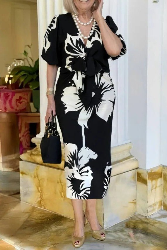 Black and white large floral maxi dress, classy casual outfit idea for women over 60