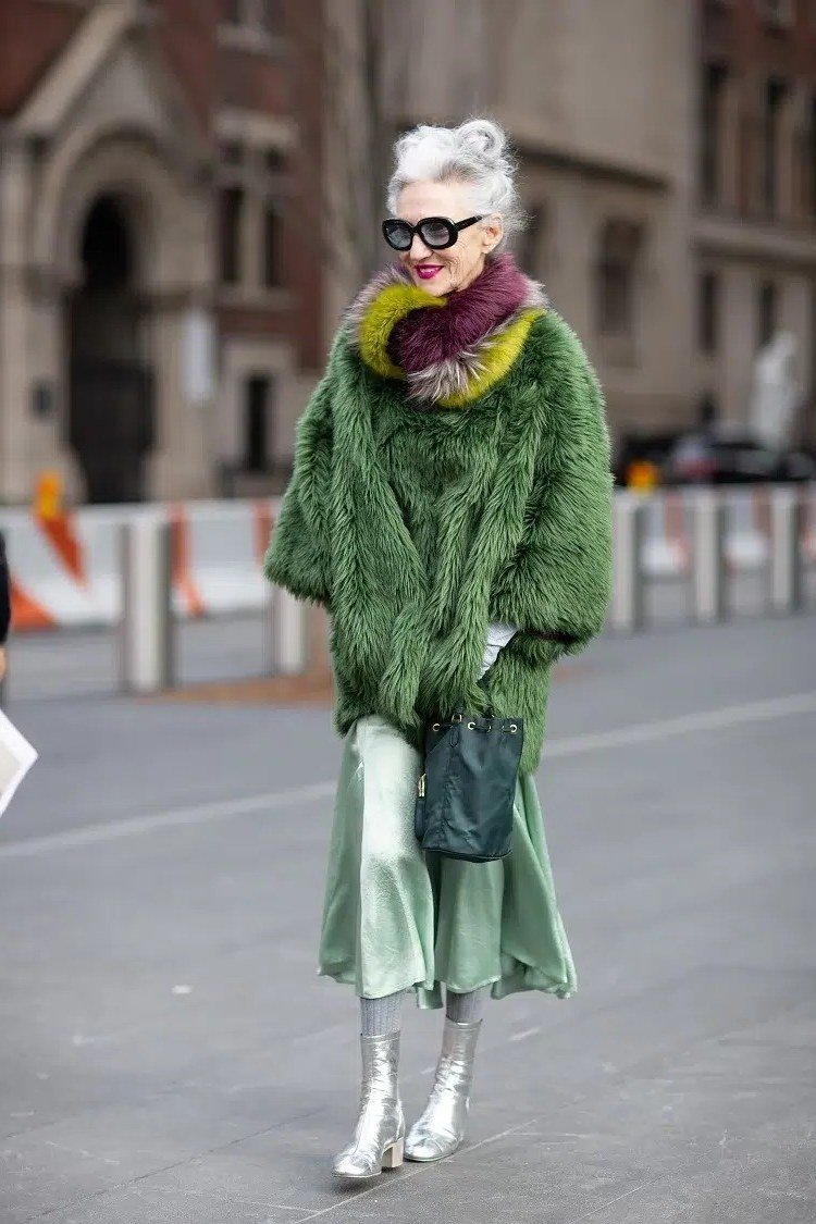 Emerald Faux-Fur Coat Over White Dress elegant outfit for women over 70, repeat-worthy style idea 38