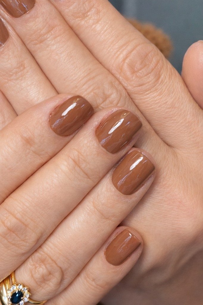 Golden caramel brown nails with glossy shine