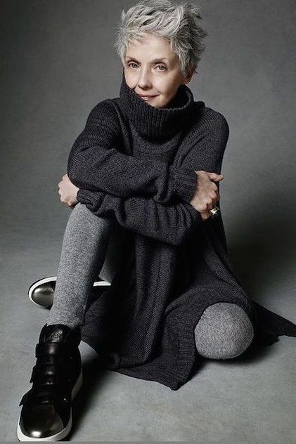 Fall sweater outfit idea 8 for women over 60: dark gray turtleneck with gray pants