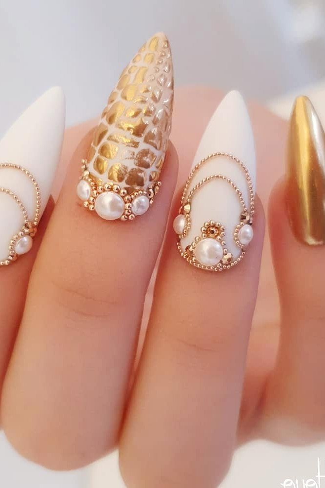 White and gold bridal nails with pearls and gold beadwork, luxury mother of the groom nails