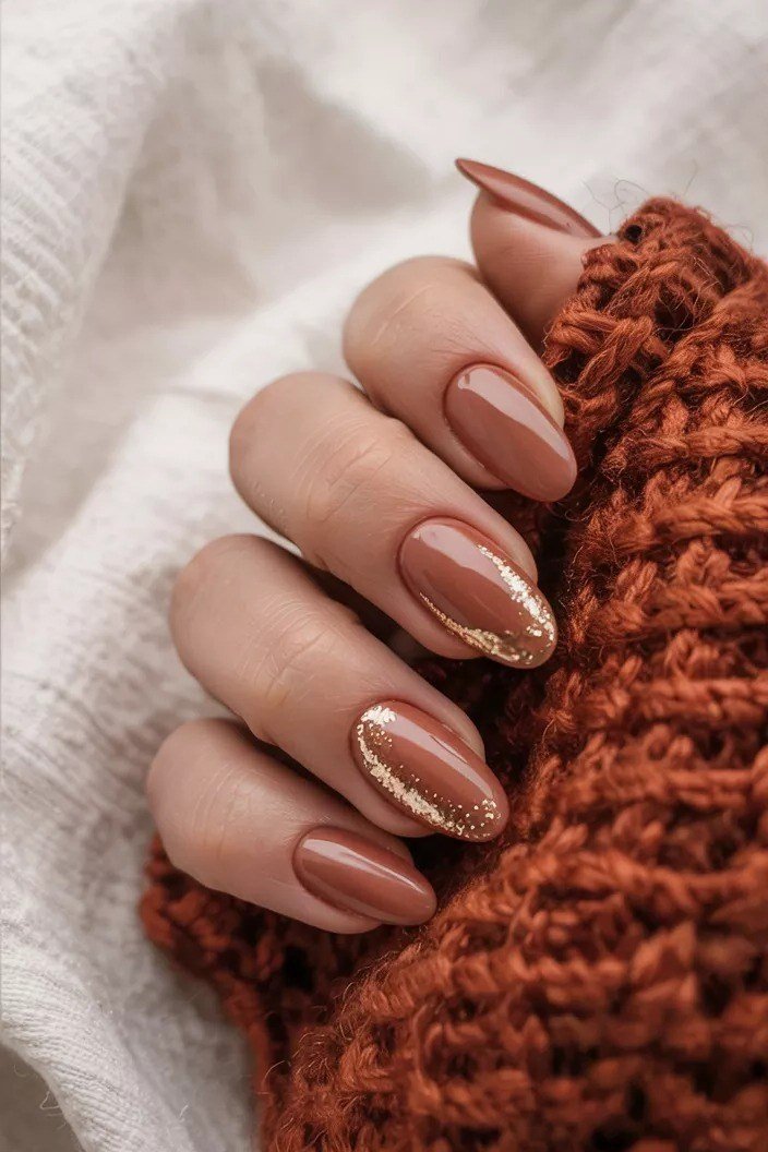 honey brown ombre nails for autumn - honey glazed nude nails for women over 50