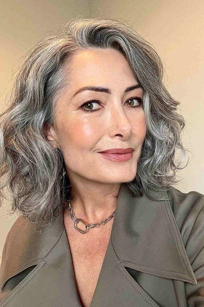 Bouncy Silver Shoulder Waves for women over 50
