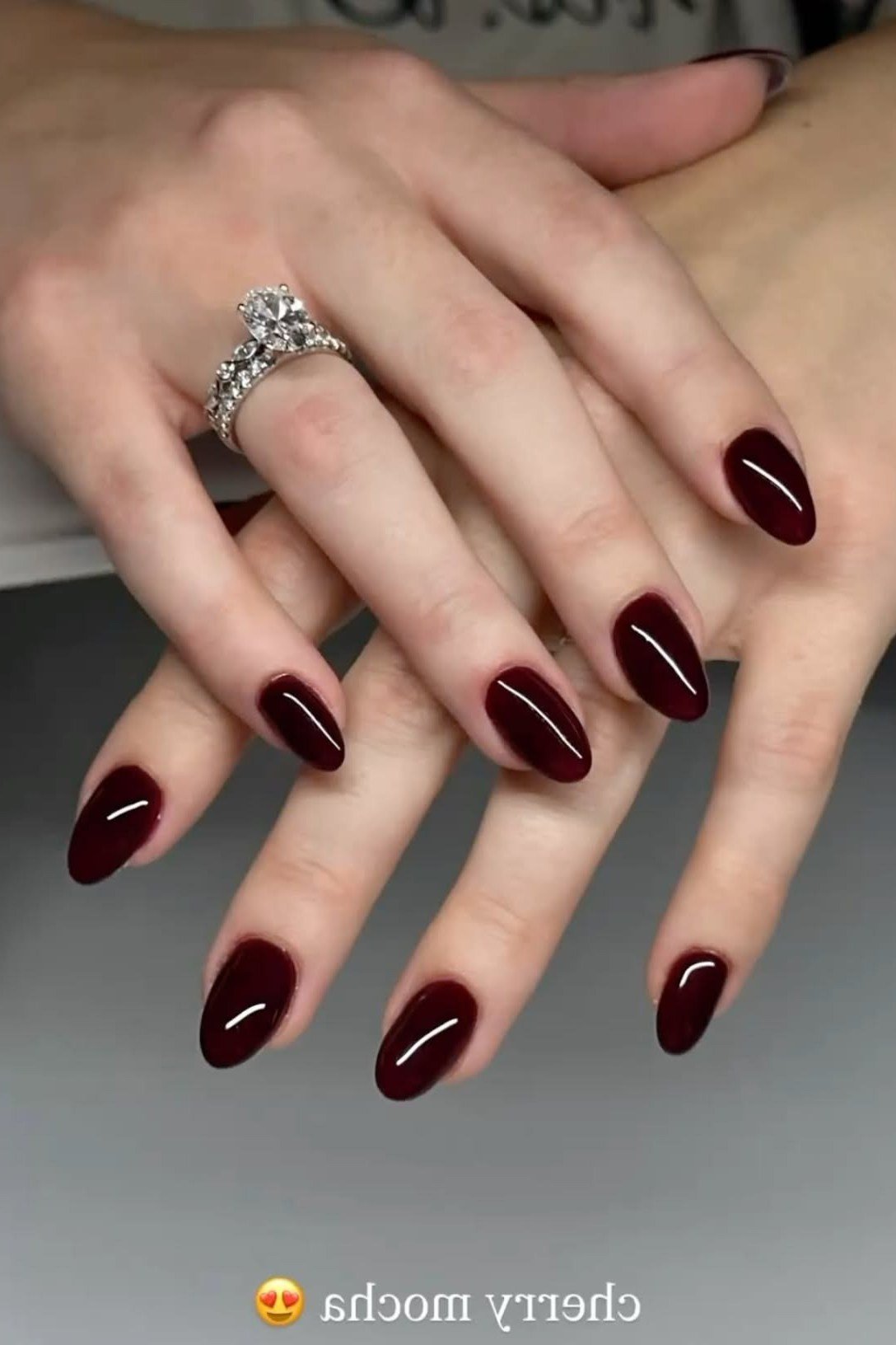 Cherry mocha short oval nails with rings