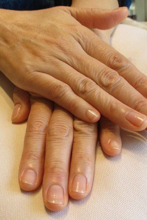 Hands, glossy natural clear for women over 60 - simple clear nail idea 33