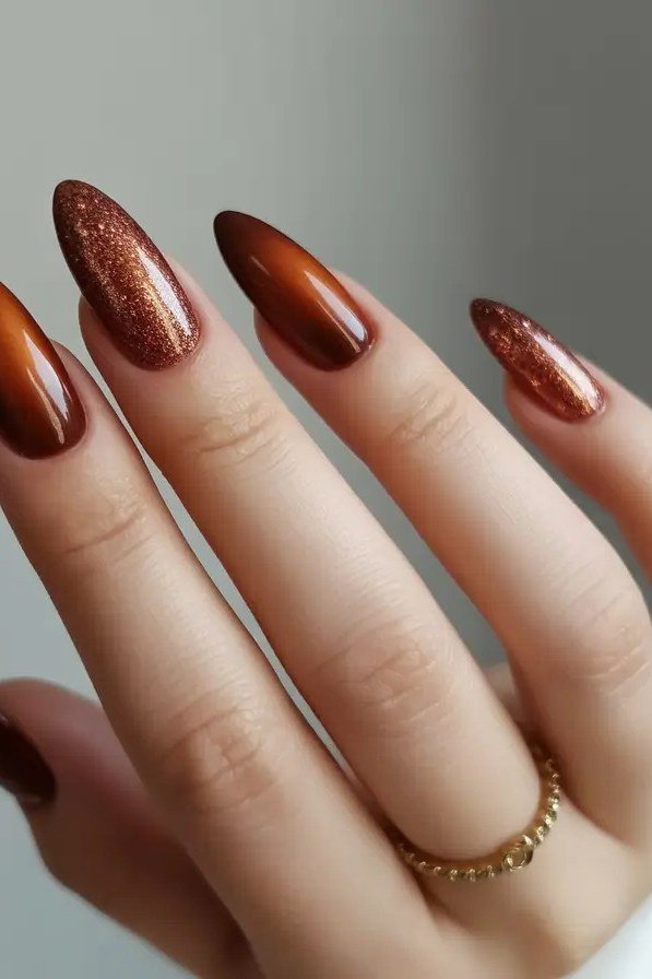Smooth copper cat-eye almond nails, minimalist fall nail design