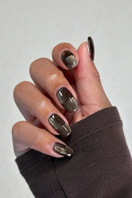 Bronze cat-eye short almond nails, subtle fall nail design for women over 50