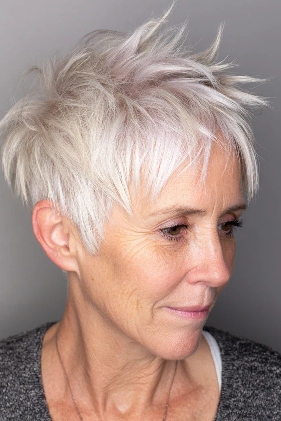 Deliberately undone, this platinum pixie is textured, piece-y, and perfectly imperfect.