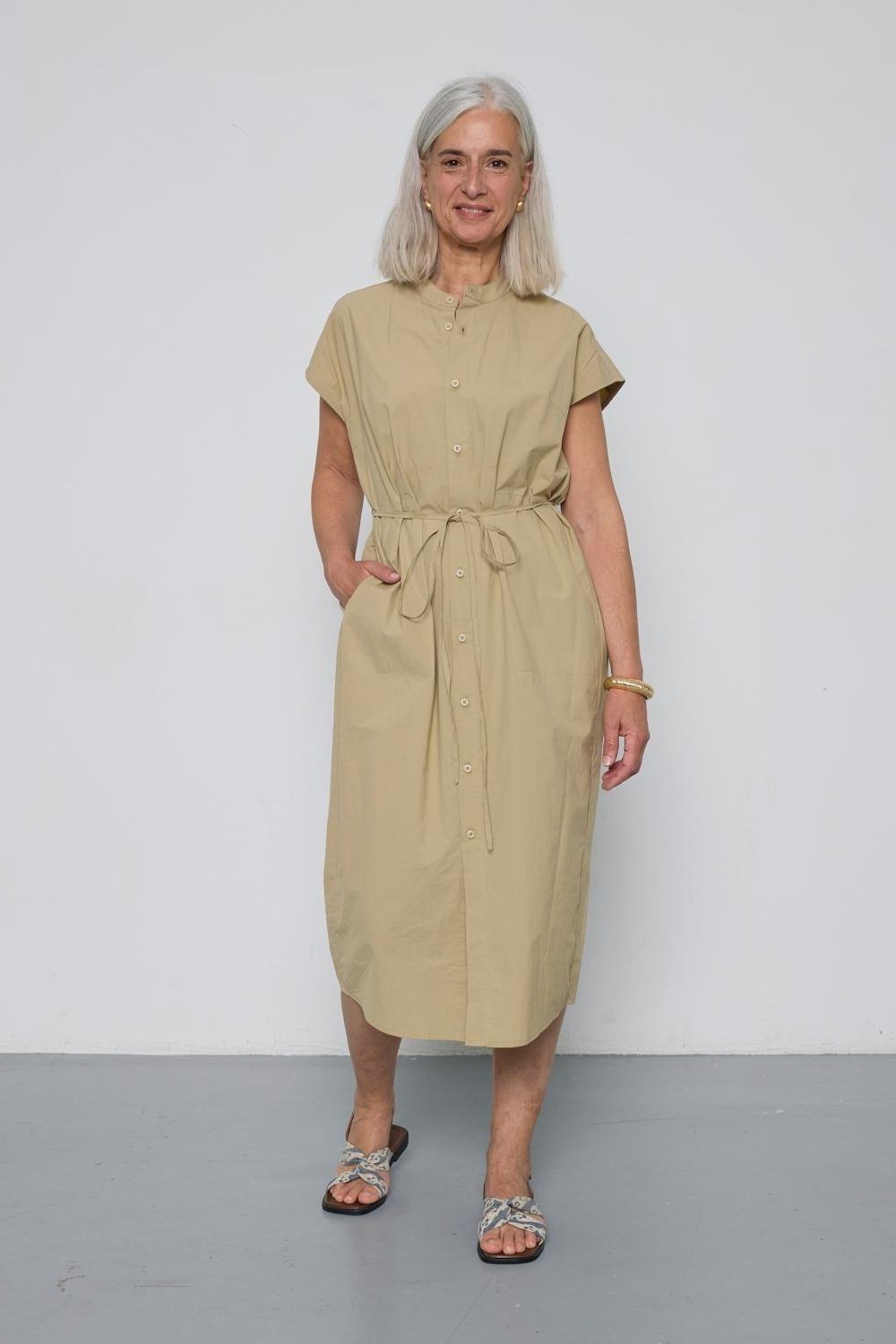 Khaki tie-belt shirt dress for women over 60: classic short-sleeve style with a self-tie belt and flat sandals