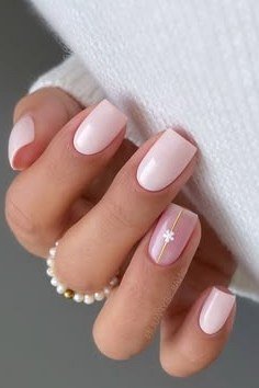 Pink Veil Short Nails, soft pink nail idea for women over 70