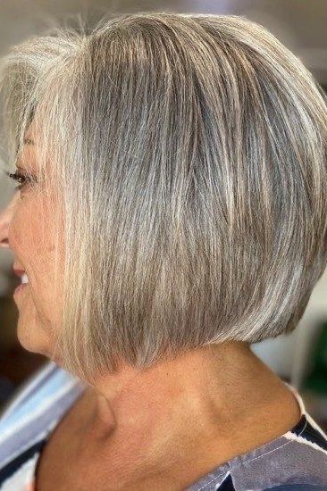 Grey wavy bob, front, outdoor - inverted bob haircut for women over 60