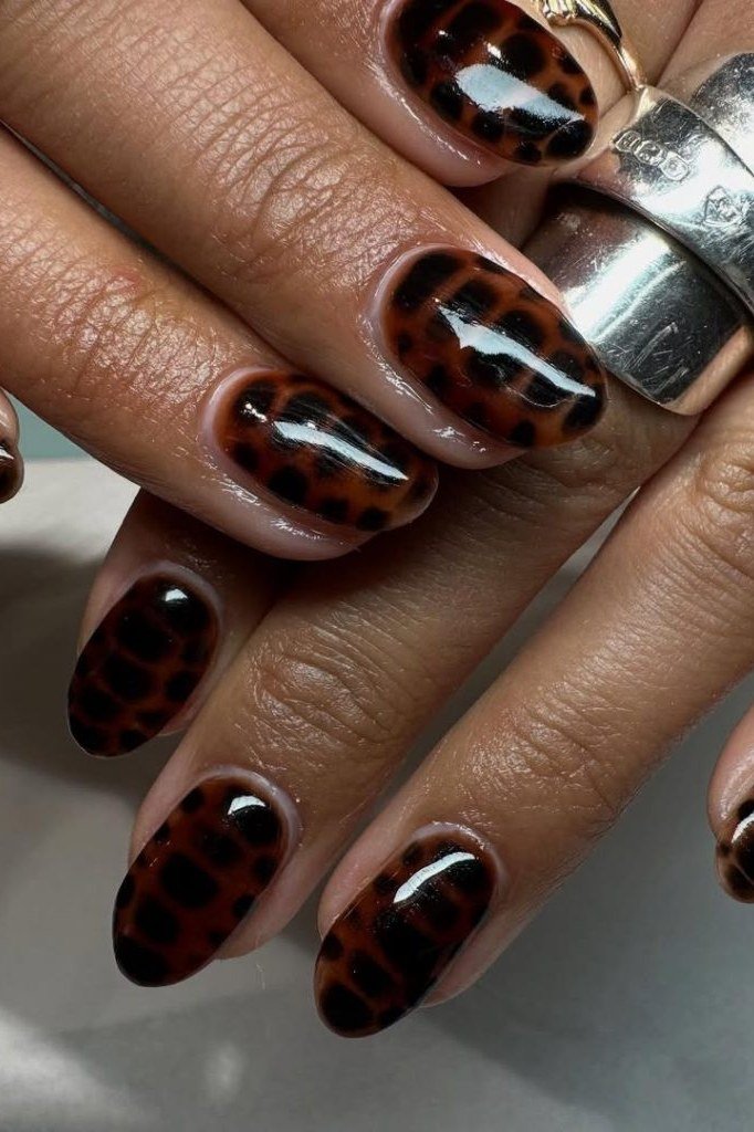 Tortoiseshell nail design: Tortoise on Deep Skin with Silver for women over 50
