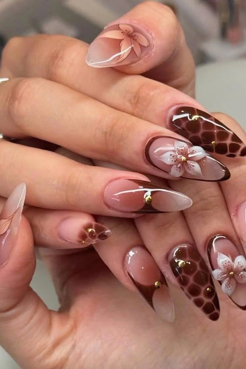 Tortoiseshell nail design: Floral Tortoise Stiletto Art for women over 50