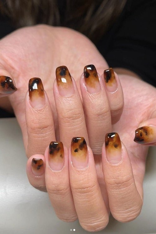 Tortoiseshell nail design: Short Tortoise French Palms for women over 50